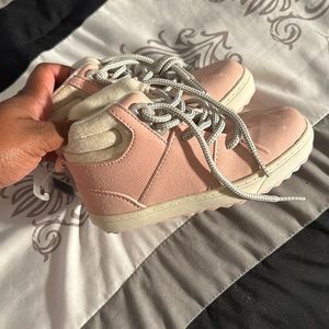 Oshkosh pink boots size 10